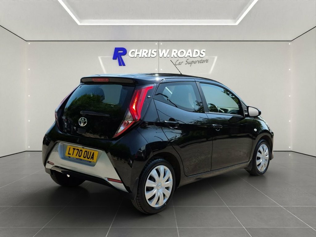 Toyota Aygo Aygo X-play Tss Vvt-i Black #9