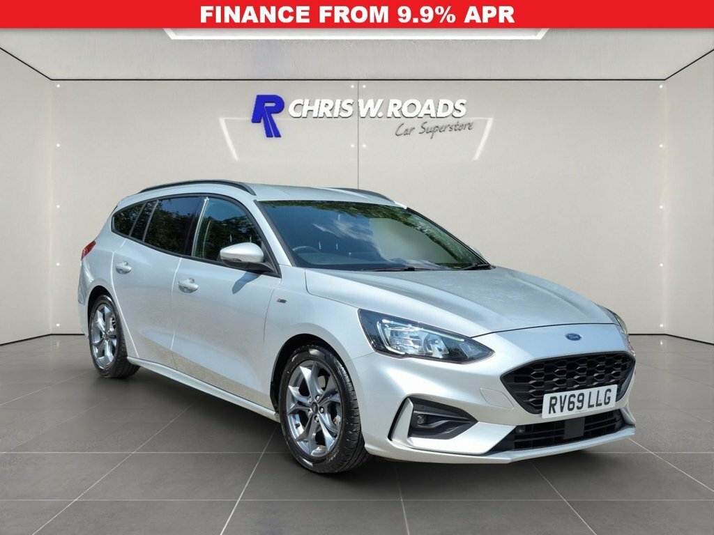 Ford Focus 1L St-line Silver