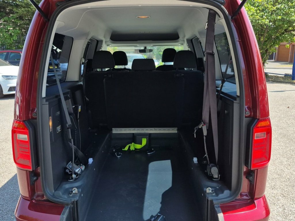 Volkswagen Caddy Maxi Life Maxi Life Wav Wheelchair Vehicle 2.0 Tdi Bluemotio Red #27