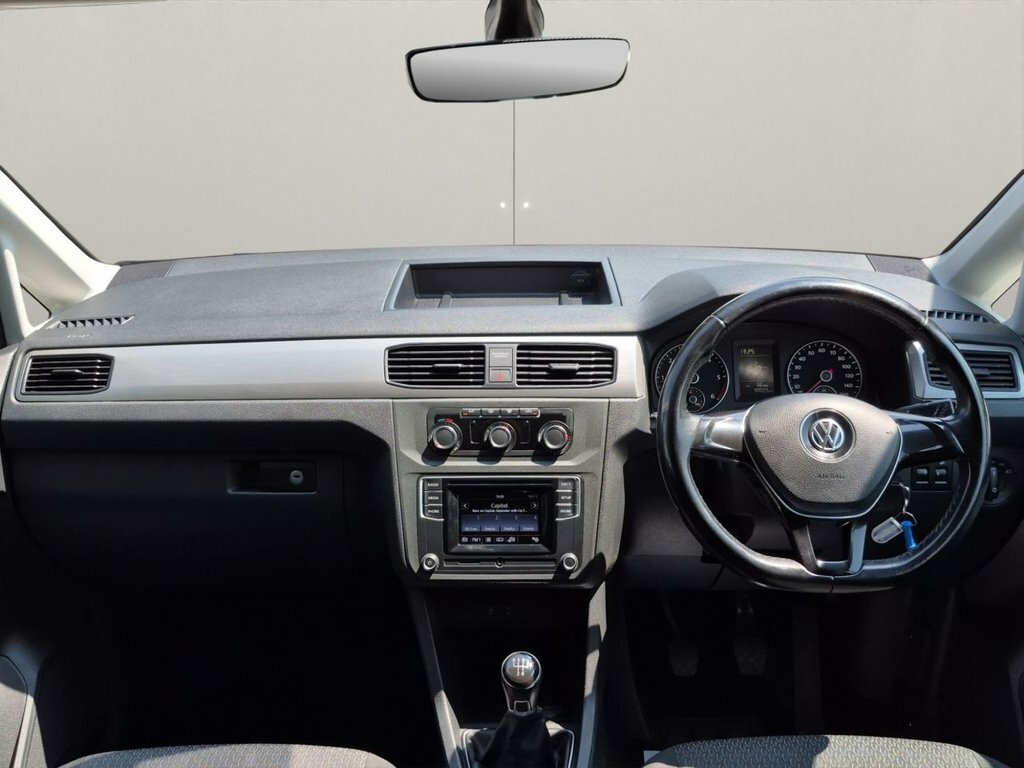 Volkswagen Caddy Maxi Life Mpv Red #4