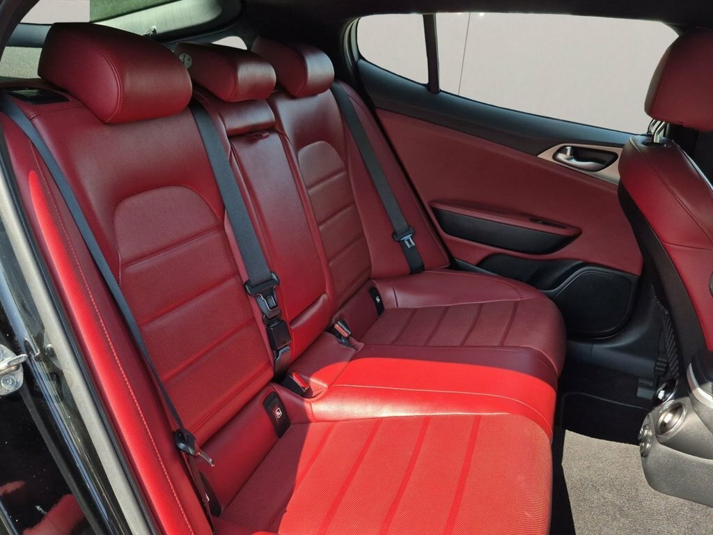 Kia Stinger Stinger Gt S Isg White #27