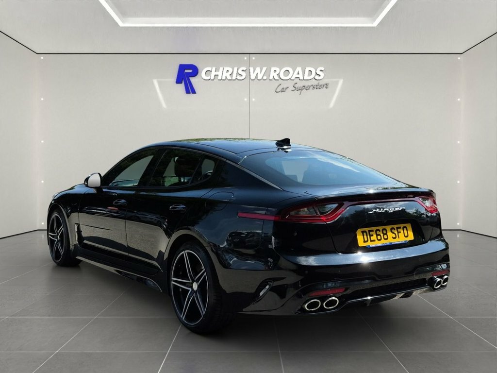 Kia Stinger 2L Gt-line Black #2