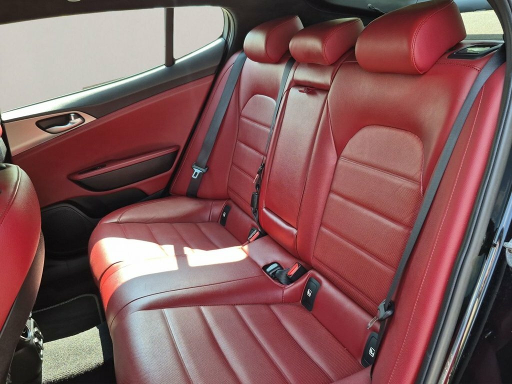 Kia Stinger Stinger Gt S Isg White #28
