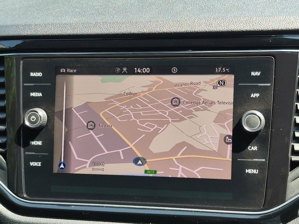 Volkswagen T-Roc 2L R YM21WHR White #3