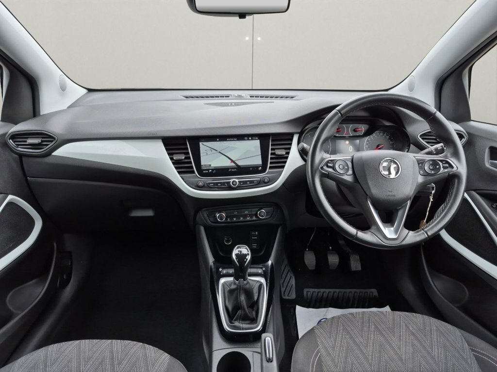 Vauxhall Crossland X 1.2L Sri Nav KN70GZF Grey #4