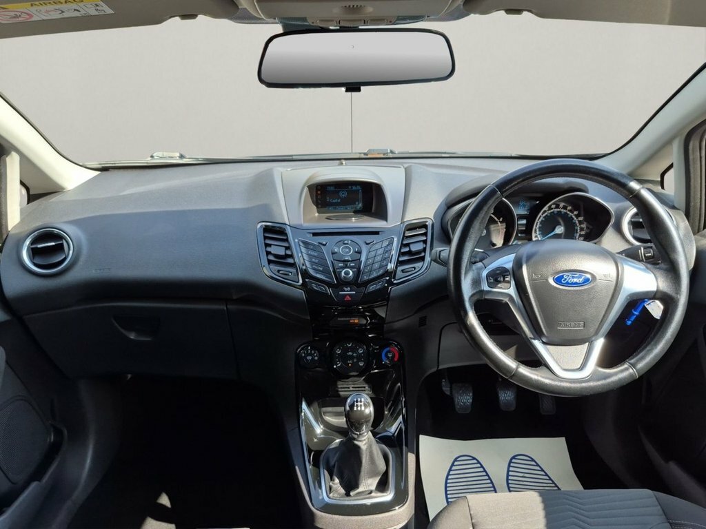 Ford Fiesta 1L Zetec Black #4