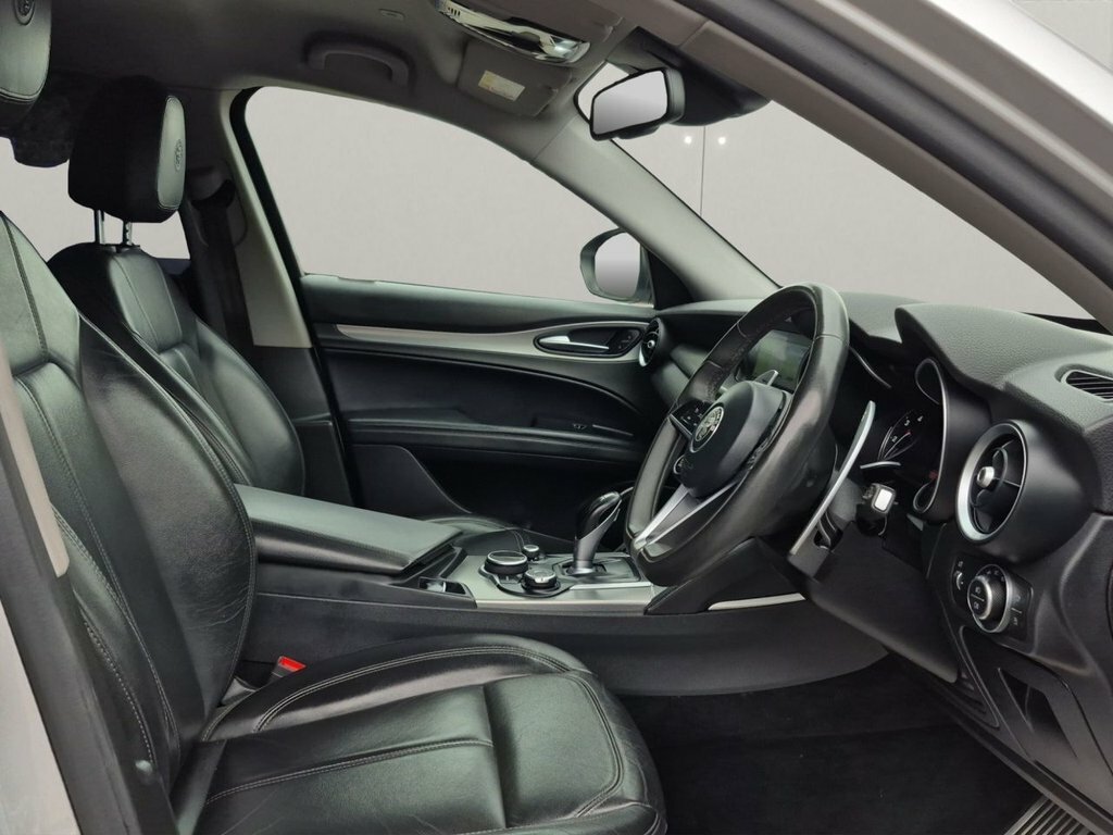Alfa Romeo Stelvio 2.0L Tb Speciale Black #12