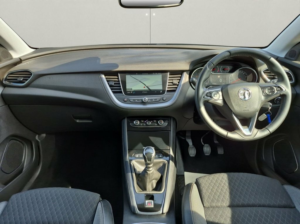 Vauxhall Grandland X 1.5L Tech Line Nav Grey #4