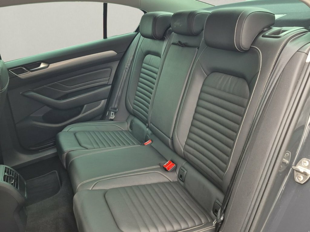Volkswagen Passat 1.5 Tsi Evo Se Nav Grey #27