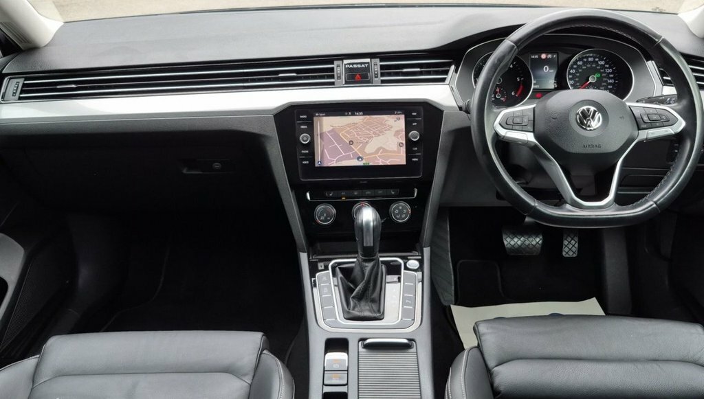 Volkswagen Passat 1.6L Sel Grey #4