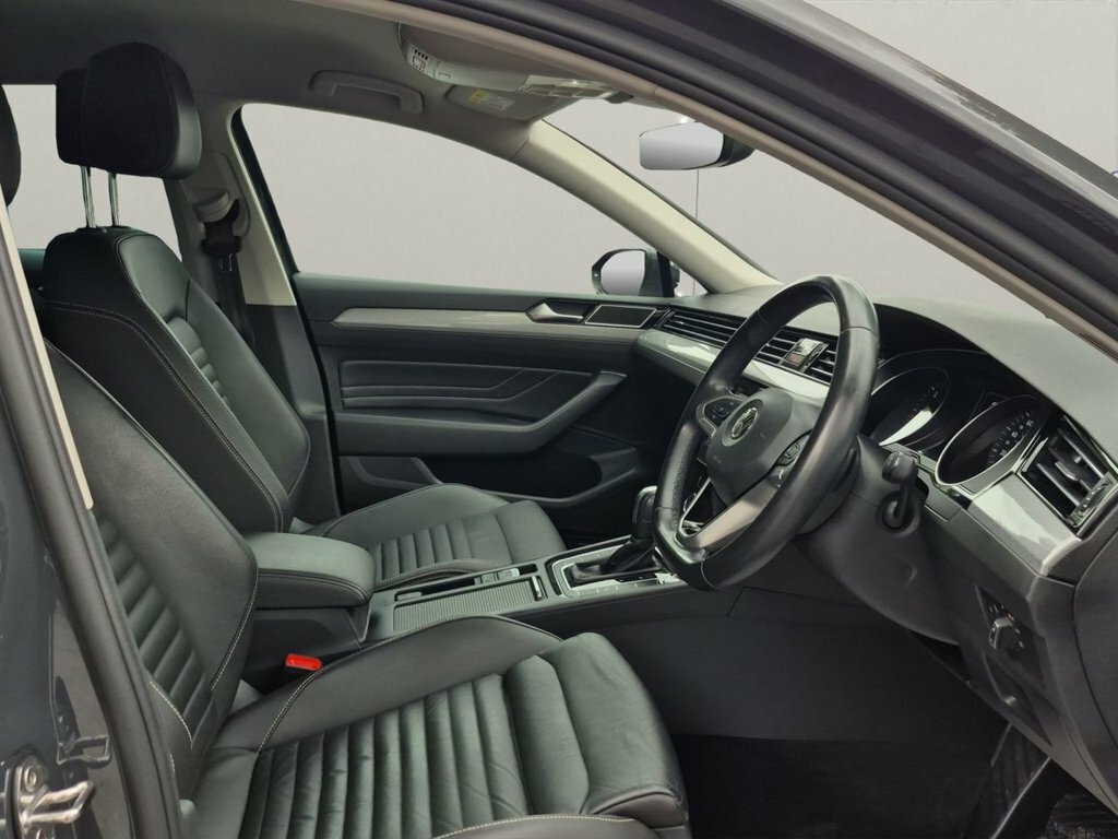Volkswagen Passat 1.5 Tsi Evo Se Nav Grey #12