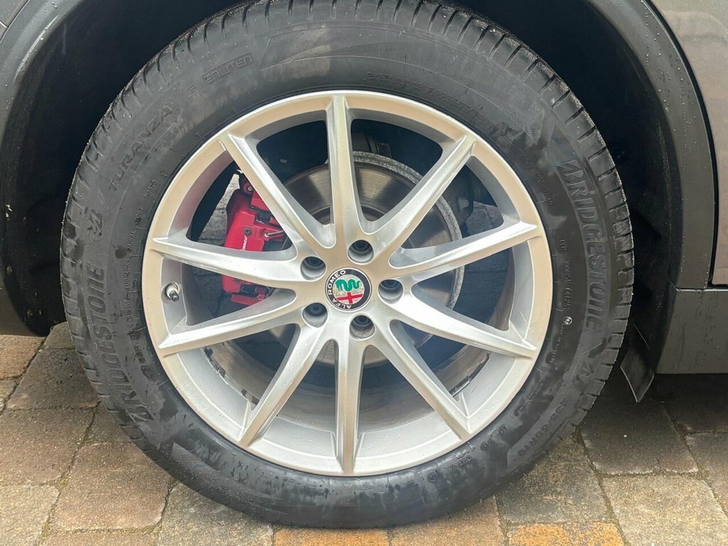 Alfa Romeo Stelvio 2.2 Td Speciale Q4 Awd Euro 6 Ss Red #15