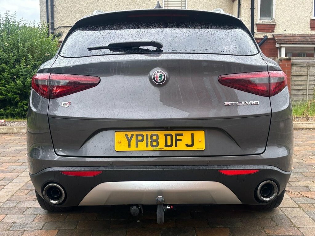 Alfa Romeo Stelvio 2.2 Td Speciale Q4 Awd Euro 6 Ss Red #13