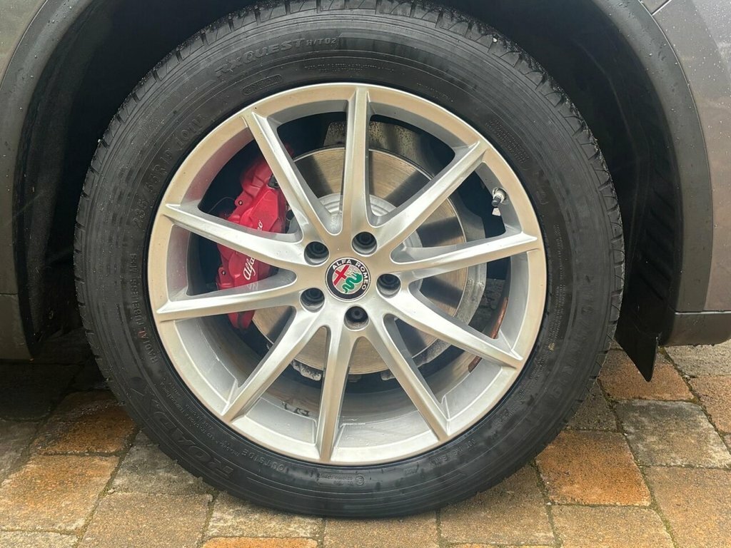 Alfa Romeo Stelvio 2.2 Td Speciale Q4 Awd Euro 6 Ss Red #14