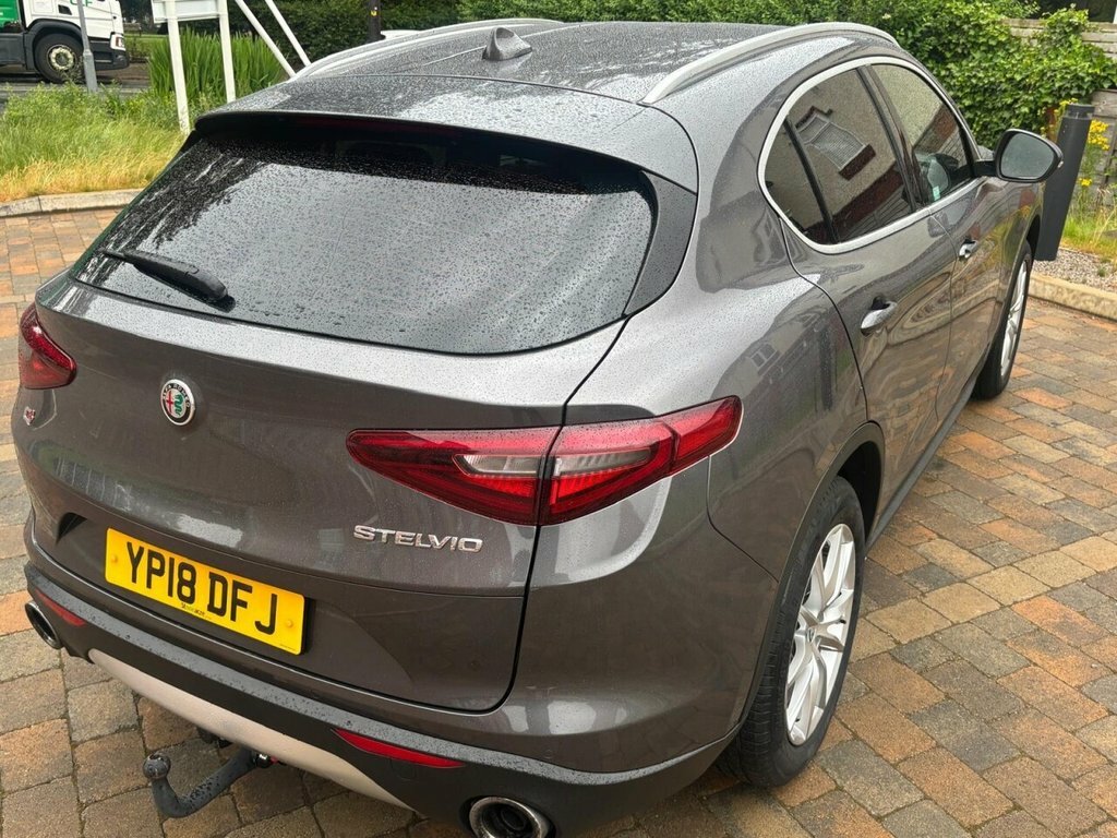 Alfa Romeo Stelvio 2.2 Td Speciale Q4 Awd Euro 6 Ss Red #12
