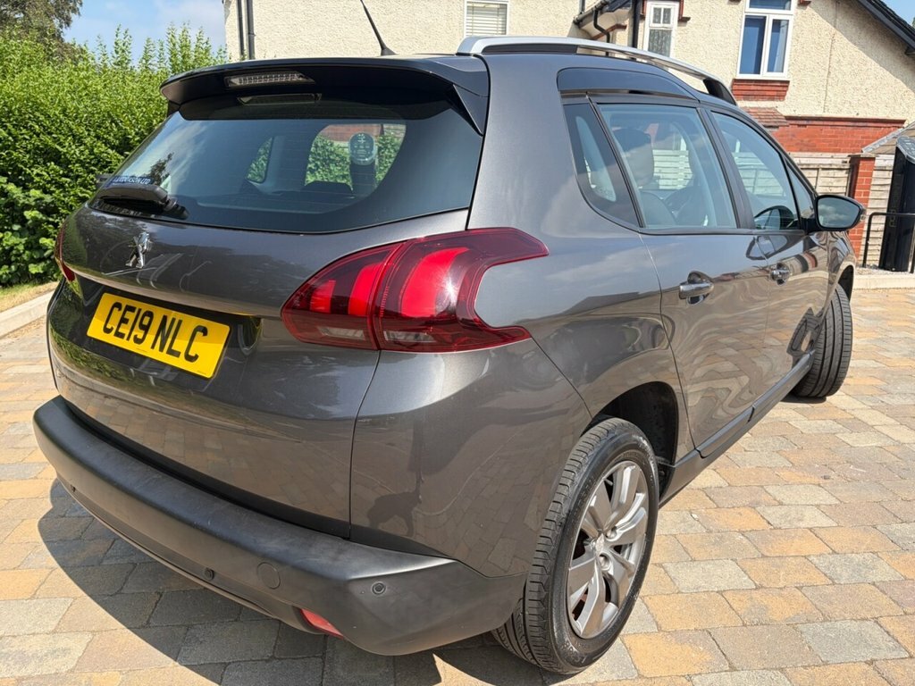 Peugeot 2008 Suv Grey #4