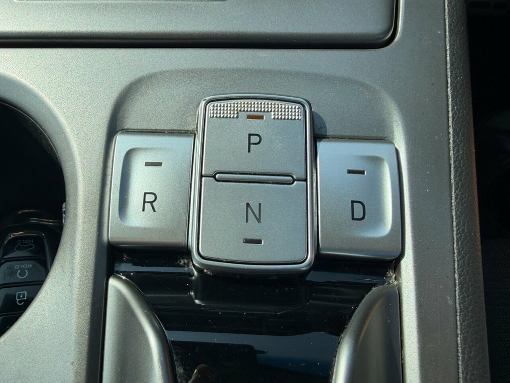 Hyundai Kona Automatic #28