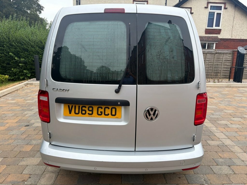 Volkswagen Caddy 2L Highline Silver #5