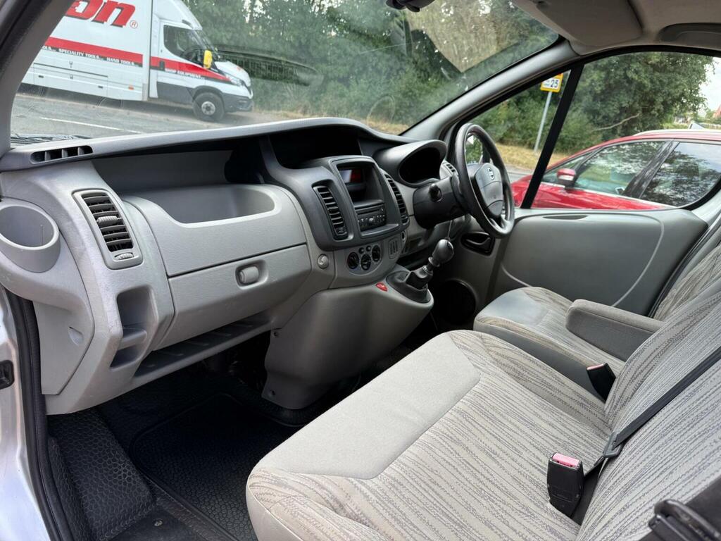Nissan Primastar 2.0 Dci 2700 Se Phase 3 L1 H1 Silver #5