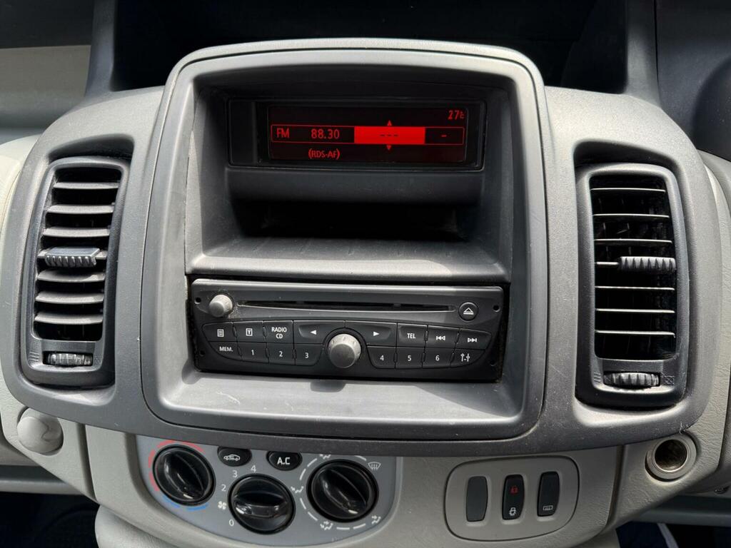 Nissan Primastar Nissan Primastar 2.0 Dci 2700 Se Phase 3 L1 H1 #15