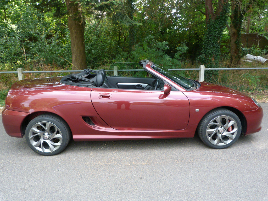 MG MGTF 135 Style Pack, Radiant Red Just 24,000 Miles.  #6