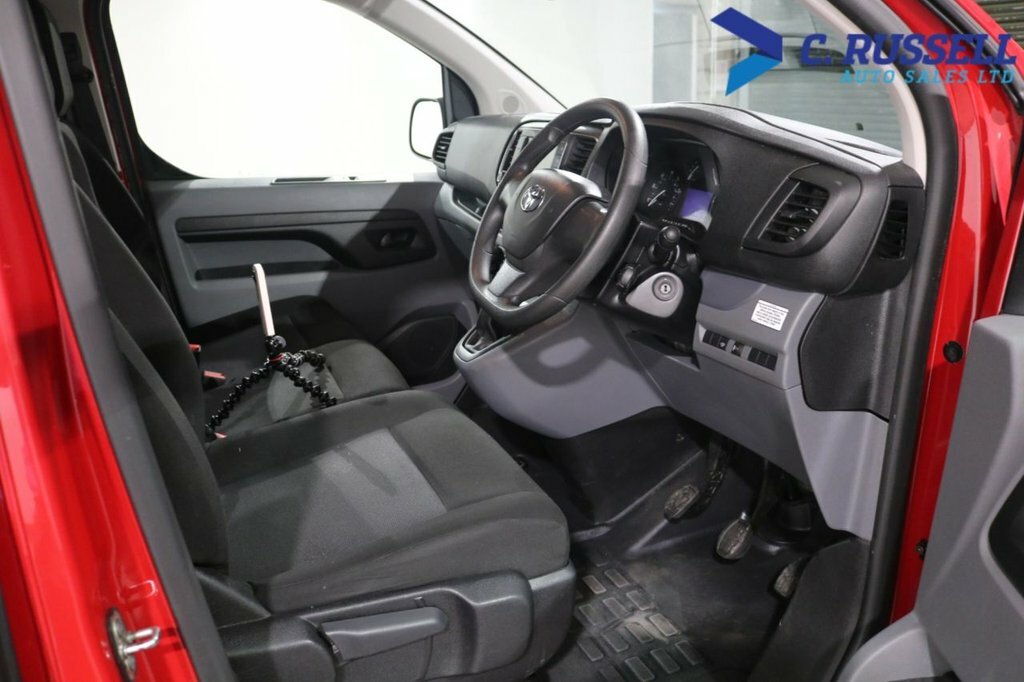 Toyota PROACE Icon L1 75Kw 1T White #19