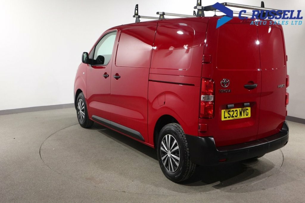 Toyota PROACE Icon L1 75Kw 1T White #13
