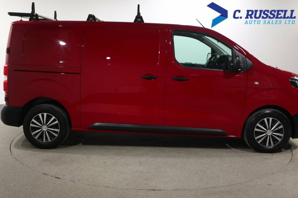 Toyota PROACE Icon L1 75Kw 1T White #7