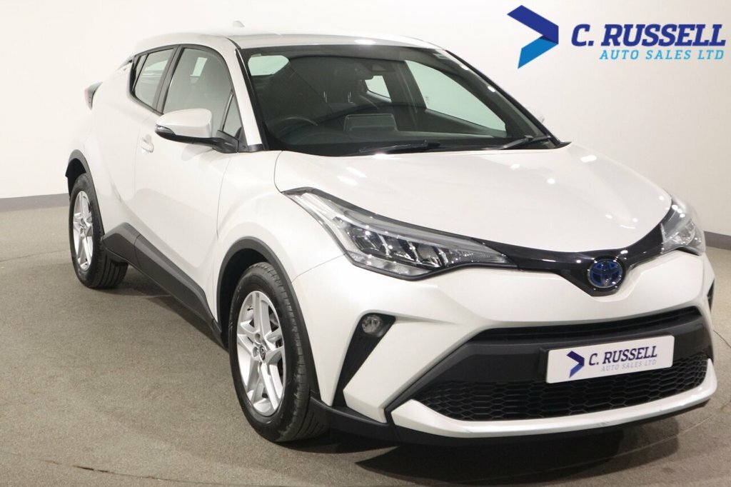 Toyota C-Hr 1.8L Icon URZ7196 White #6