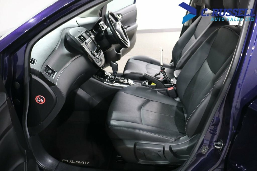 Nissan Pulsar Hatchback Grey #27