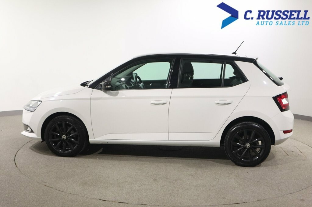 Skoda Fabia Colour Edition Tsi Dsg White #16