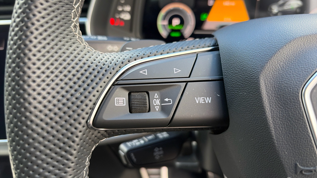Audi Q8 Audi Q8 55 Tfsi Quattro Black Edition Tiptroni Blue #28