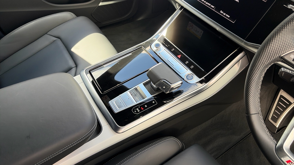 Audi Q8 Audi Q8 55 Tfsi Quattro Black Edition Tiptroni Blue #25