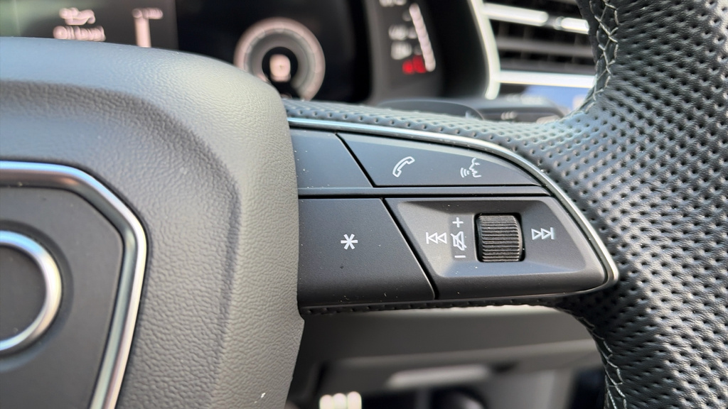 Audi Q8 Audi Q8 55 Tfsi Quattro Black Edition Tiptroni Blue #27