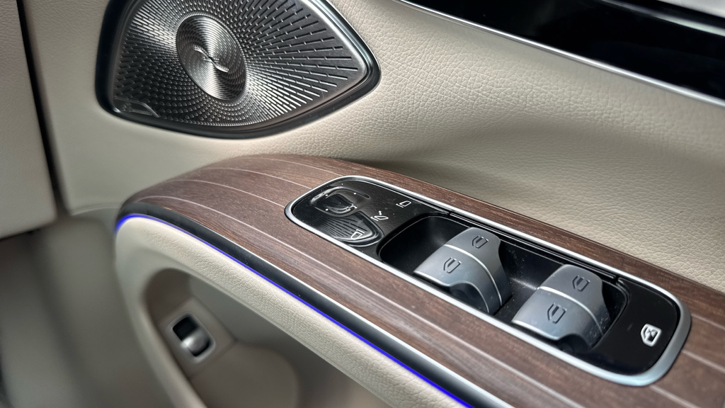Mercedes-Benz EQS Maybach Eqs 680 484Kw First Class 118Kwh Black #60
