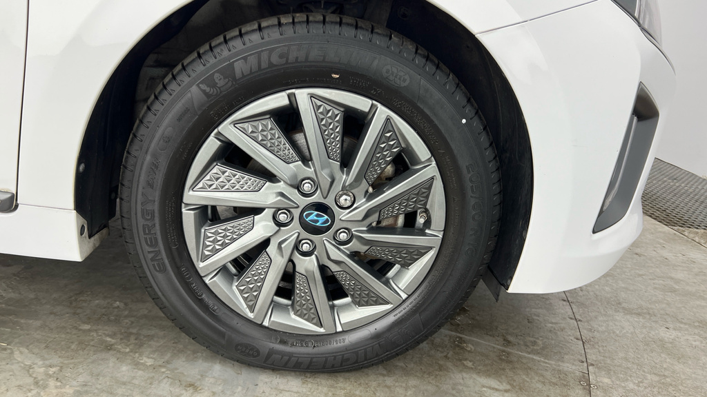 Hyundai Ioniq Premium Grey #26