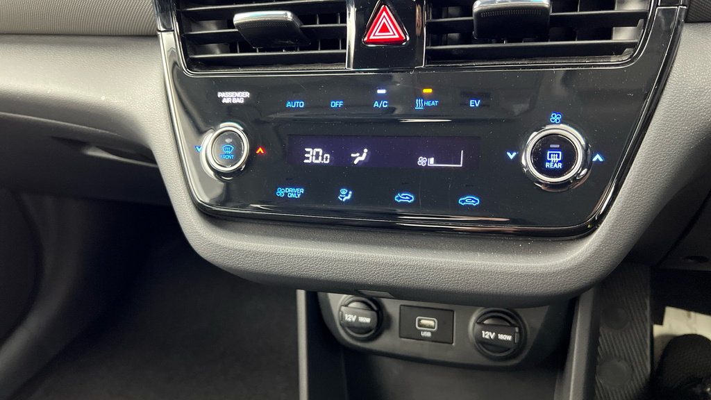 Hyundai Ioniq Premium Grey #16