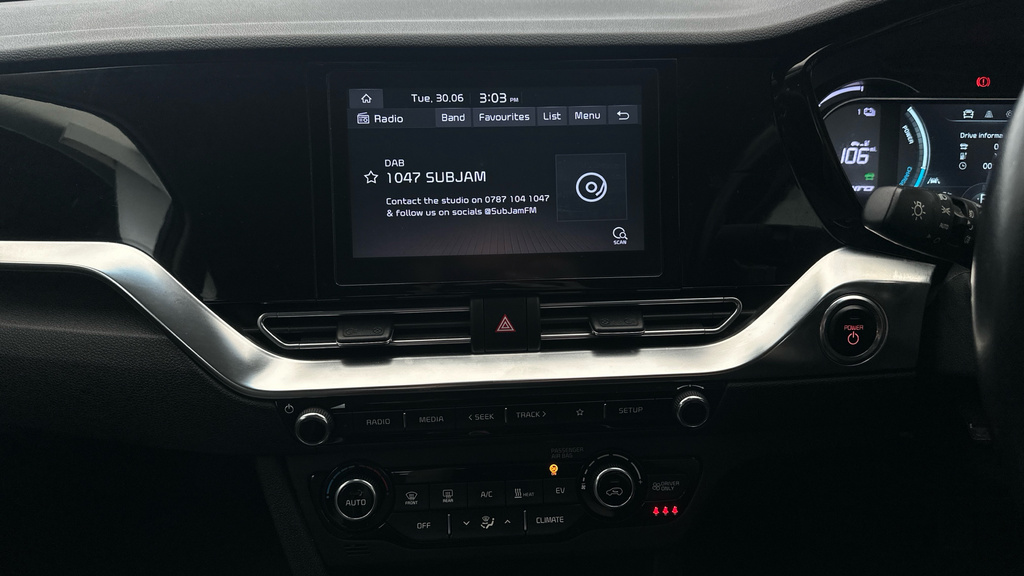 Kia e-Niro Kia Niro 64Kwh 2 Suv 201 Bhp White #14