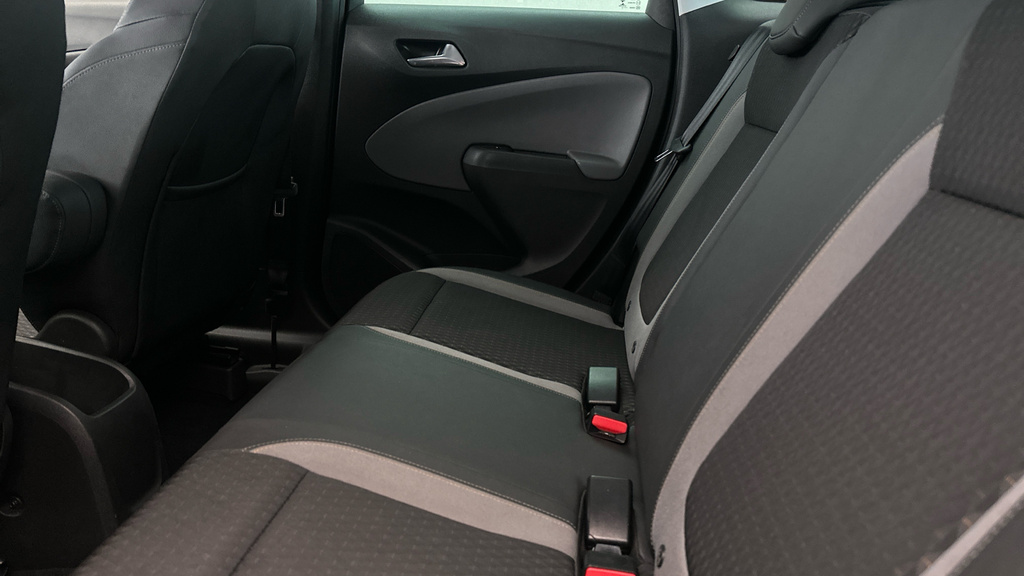 Vauxhall Crossland X 1.2 Se Black #18