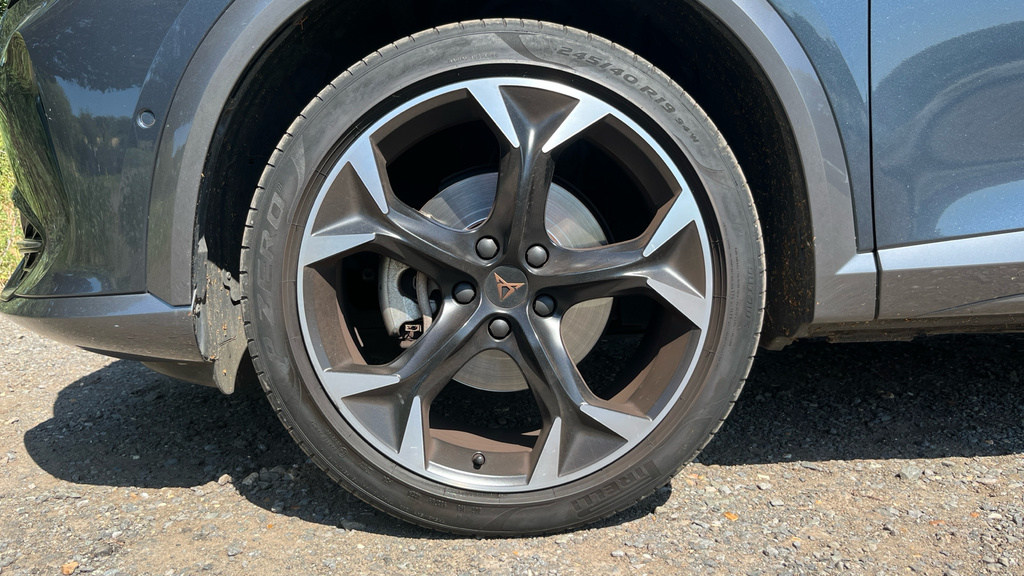 Cupra Formentor 1.5 Tsi V2 Suv Dsg Euro 6 Ss 150 Ps Black #18