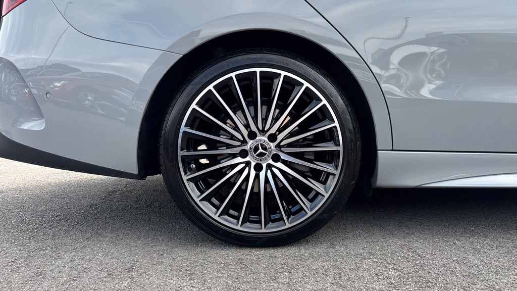 Mercedes-Benz C Class C300e Urban Edition 9G-tronic Black #22
