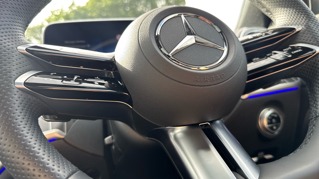 Mercedes-Benz C Class C300e Urban Edition 9G-tronic Black #30