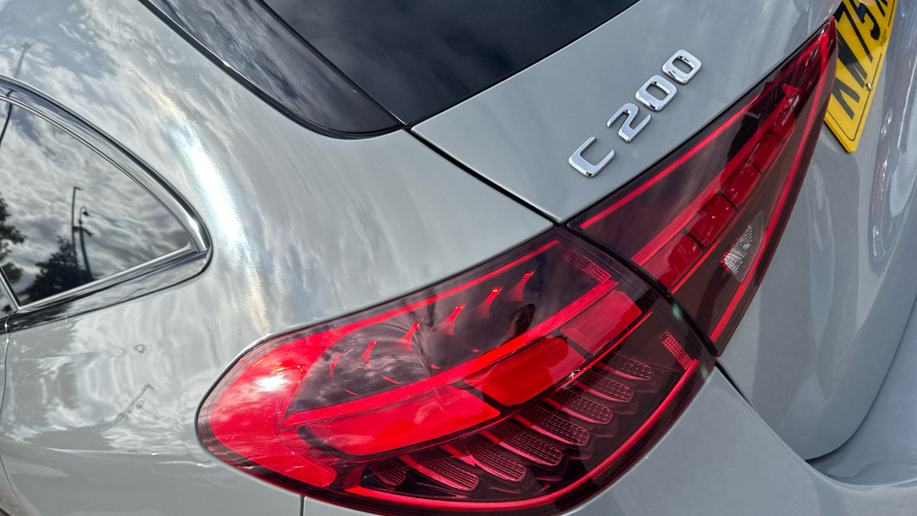 Mercedes-Benz C Class C300e Urban Edition 9G-tronic Black #7