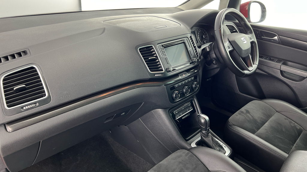 Seat Alhambra 2.0 Tdi Cr Ecomotive Xcellence 150 Red #16