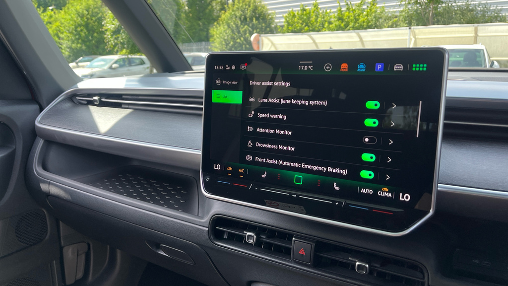 Volkswagen ID.Buzz Id. Buzz 210Kw Life Pro 79Kwh Estate Blue #24