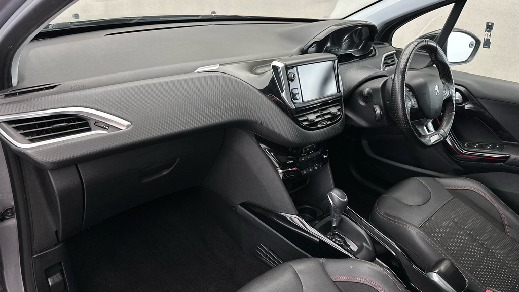 Peugeot 2008 Suv 1.2 Puretech Allure Euro 6 201818 Grey #12