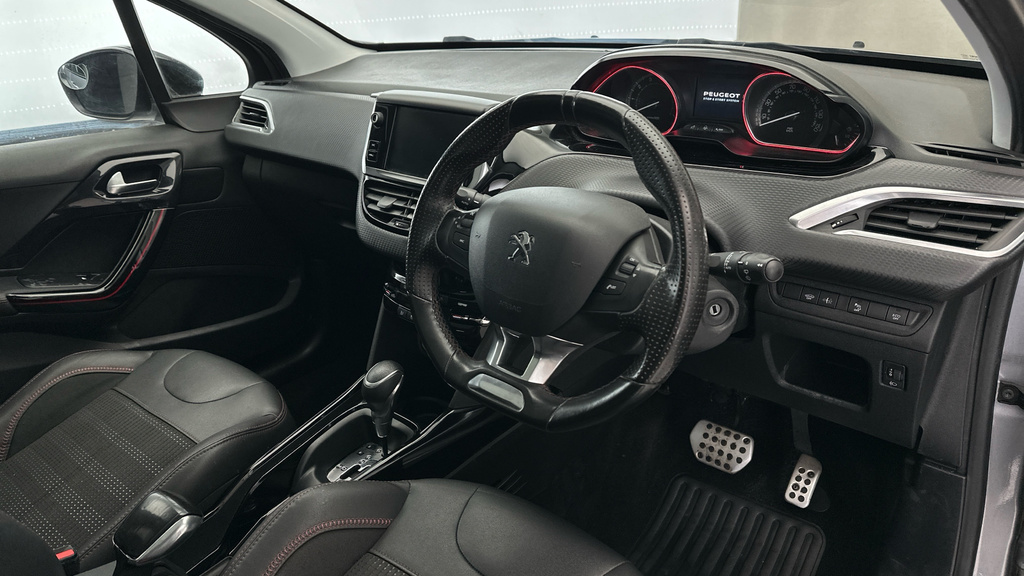 Peugeot 2008 Suv 1.2 Puretech Allure Euro 6 201818 Grey #11