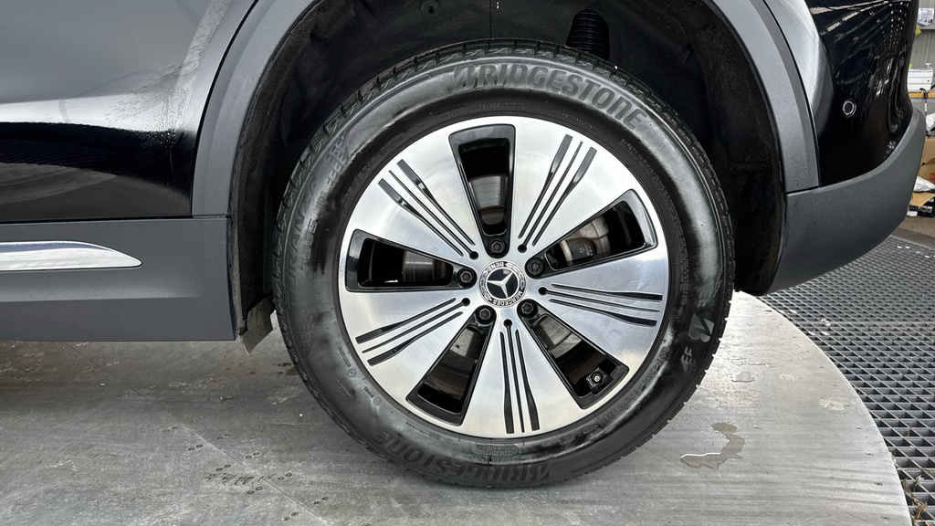 Mercedes-Benz EQA 250 140Kw Amg Line 66.5Kwh Grey #19