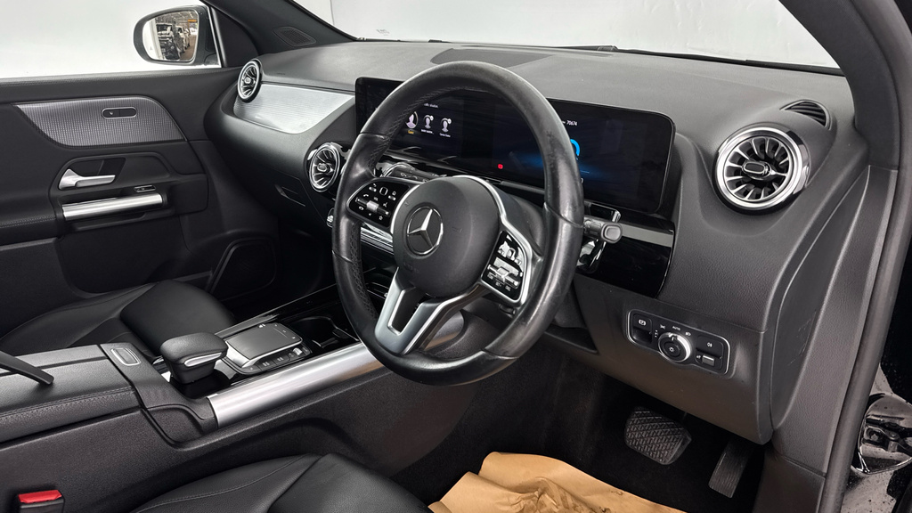 Mercedes-Benz EQA 250 140Kw Amg Line 66.5Kwh Grey #9