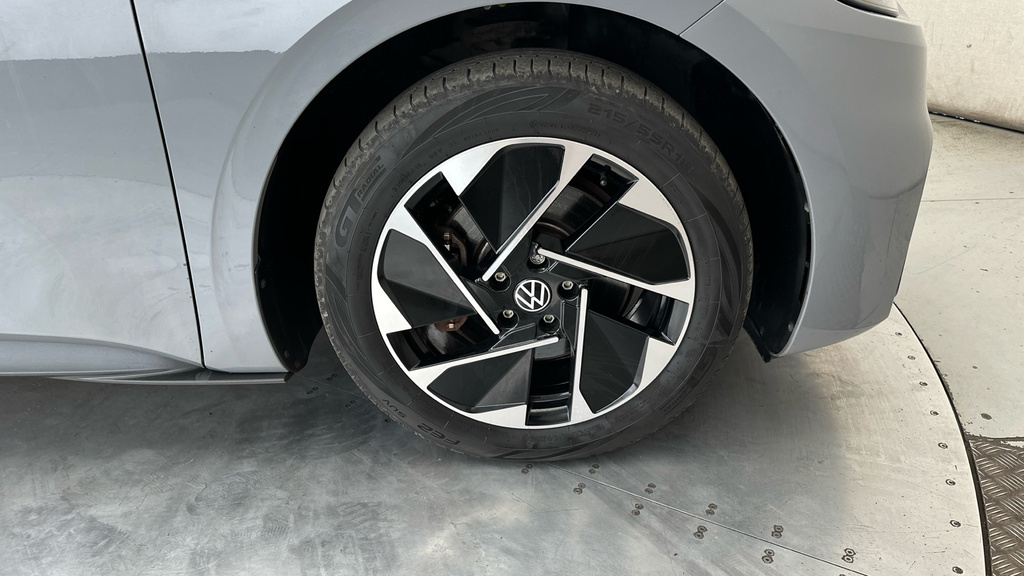 Volkswagen ID.3 Volkswagen Id3 Pro Performance 58Kwh Family Hat... Grey #26